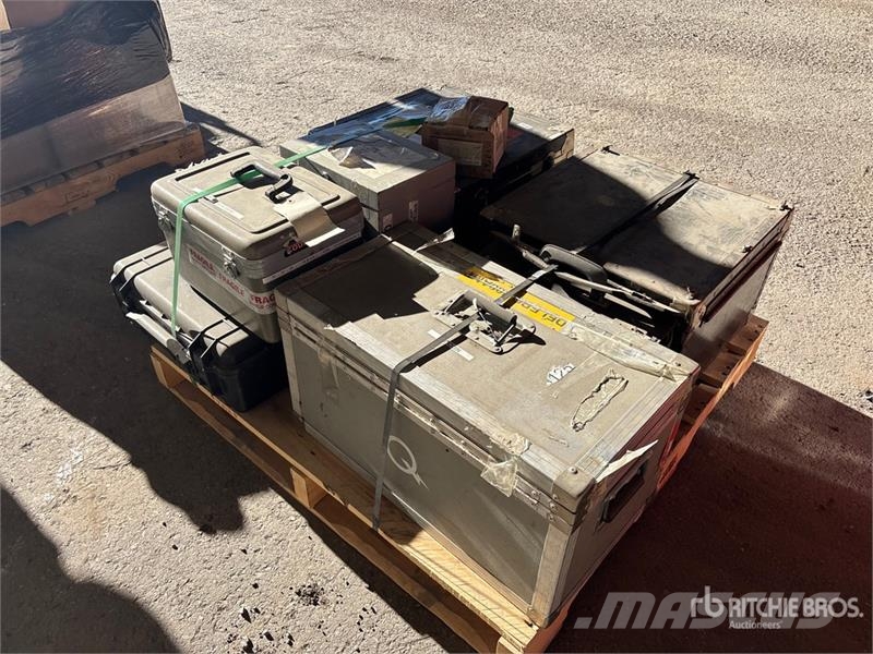 Quantity of Tool Box معدات البناء - غير ذلك