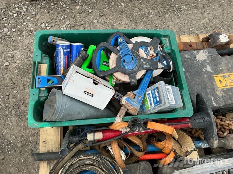  Quantity of Tools and Miscellaneous Parts Other components