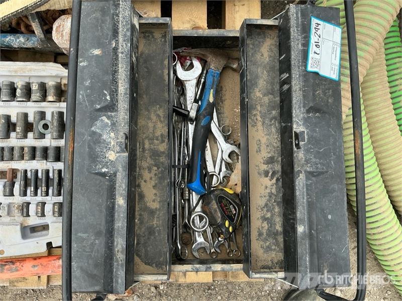  Quantity of Tools and Miscellaneous Parts Other components