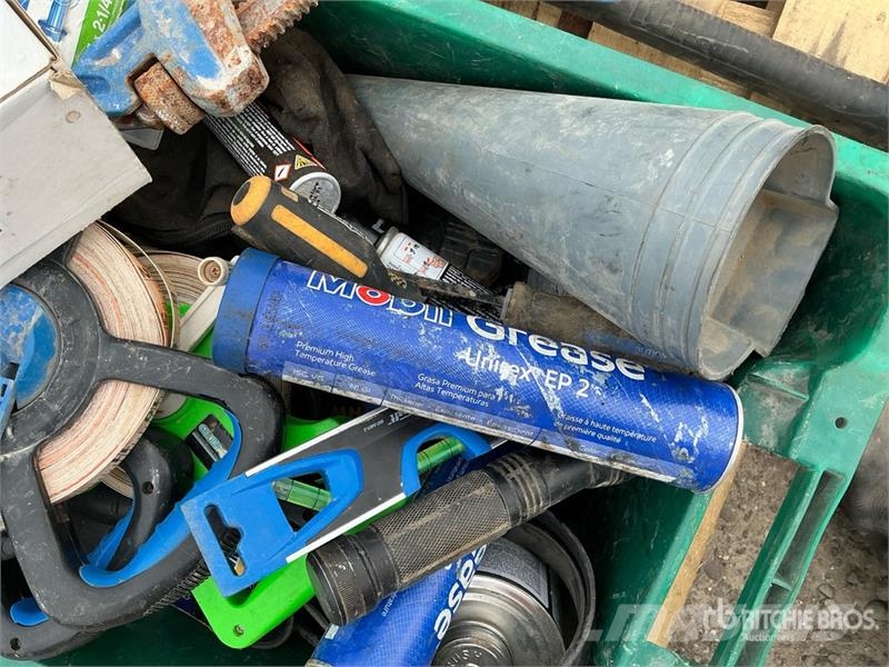  Quantity of Tools and Miscellaneous Parts Other components