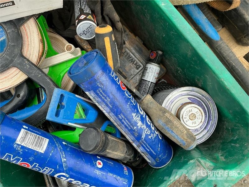  Quantity of Tools and Miscellaneous Parts Other components
