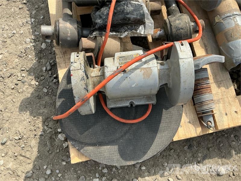 Quantity of Torque Rods and Truck Parts Transportes - Outros