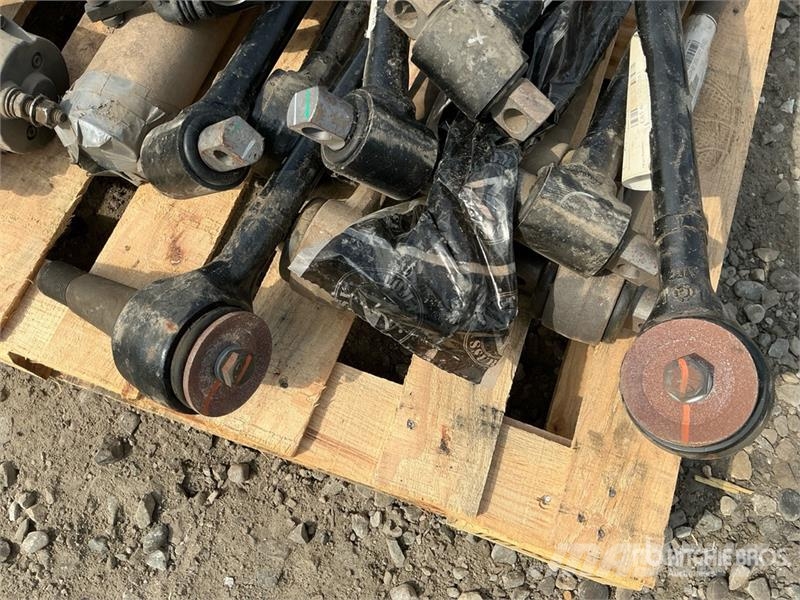 Quantity of Torque Rods and Truck Parts Transportes - Outros