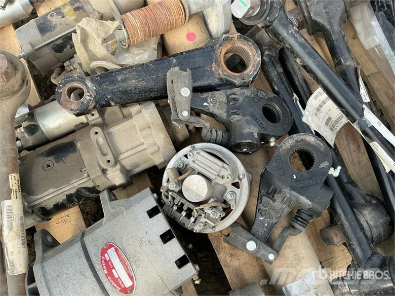 Quantity of Torque Rods and Truck Parts Transportes - Outros