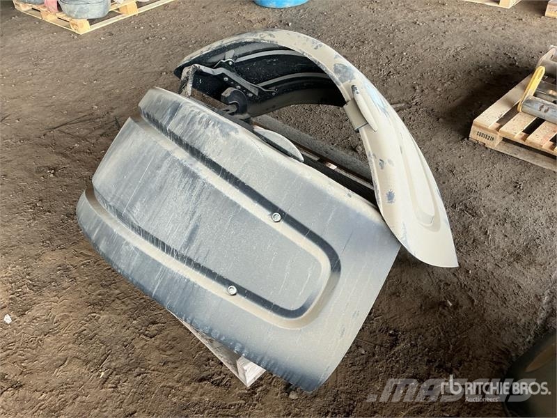 Quantity of Truck Body Panels Transport - Inne