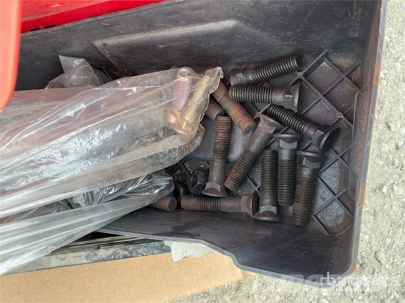Quantity of Truck Parts Transportes - Outros