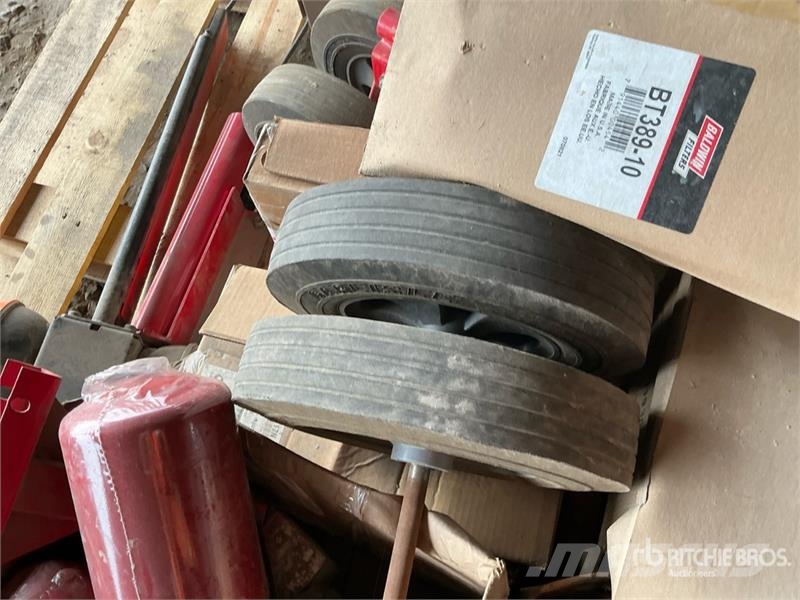 Quantity of Truck Parts Transport - Autres