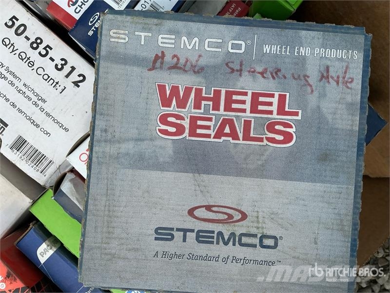  Quantity of Truck/Trailer Parts Drugi deli