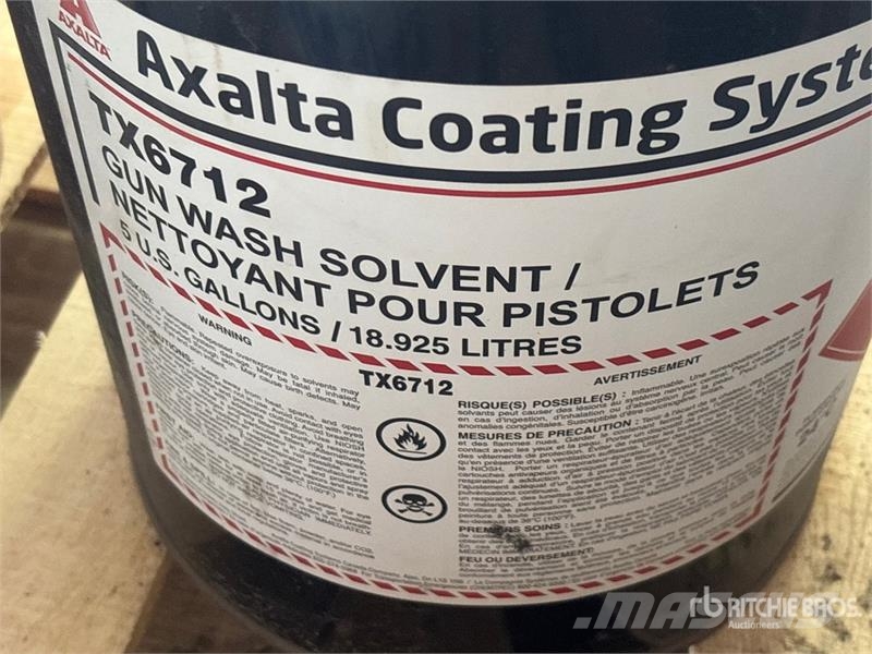 Quantity of Various liquids (hydraulic oil/roof co 其他組件