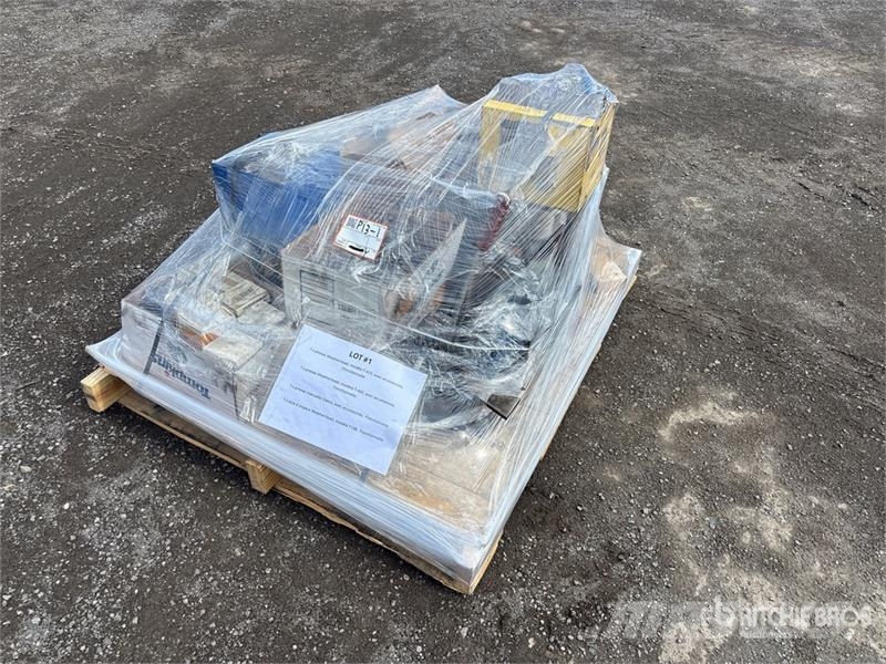 Quantity of Weatherhead Crimping Machine and Acces Drugi deli