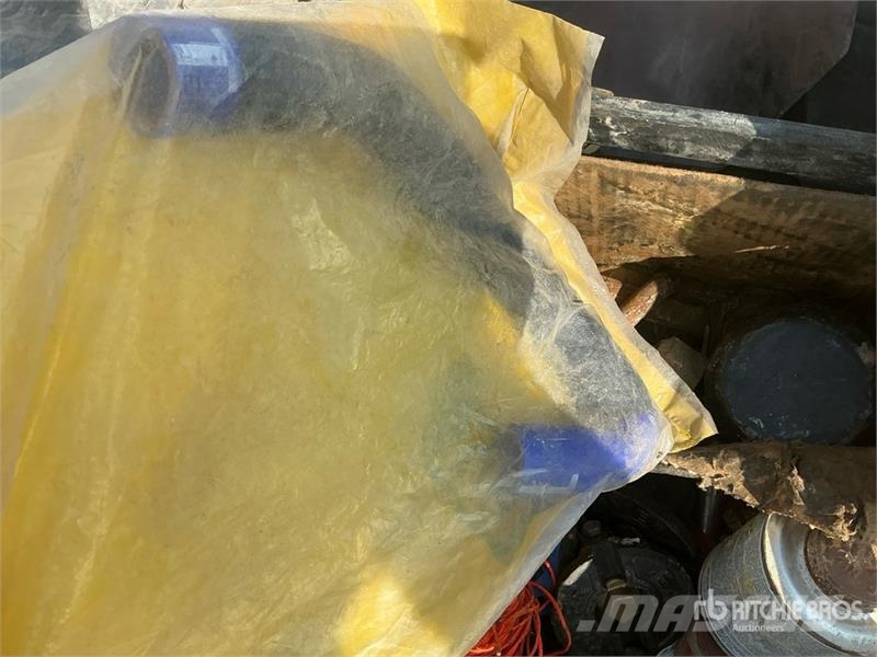 Quantity of Welding Wire and Miscellaneous Parts Drugi deli