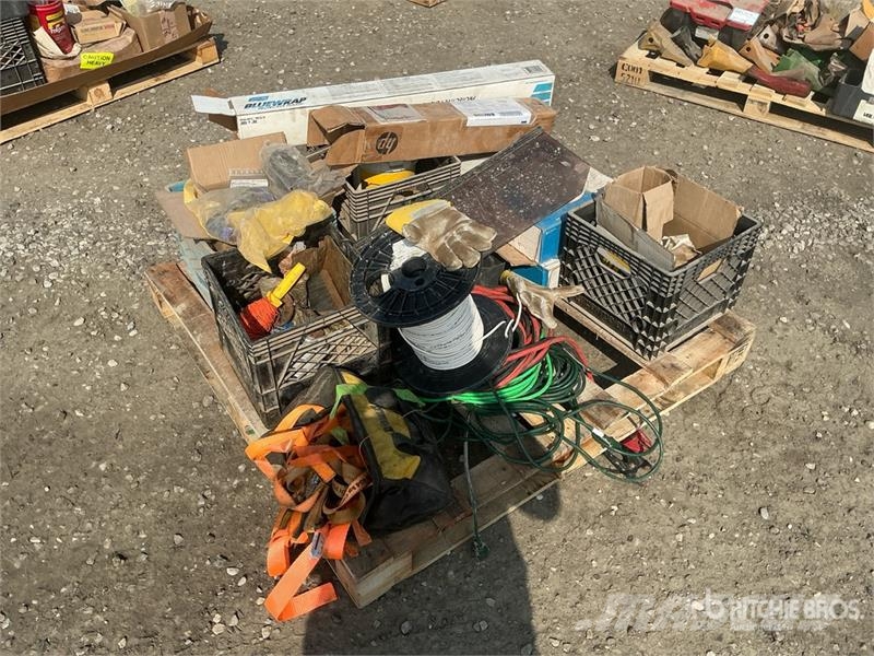 Quantity of Welding Wire and Miscellaneous Parts Drugi deli