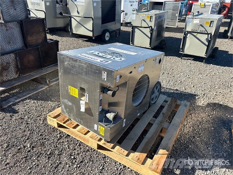 Quest HFC200 PRO 200000 BTU Space Heater Kühl- und Heizsysteme