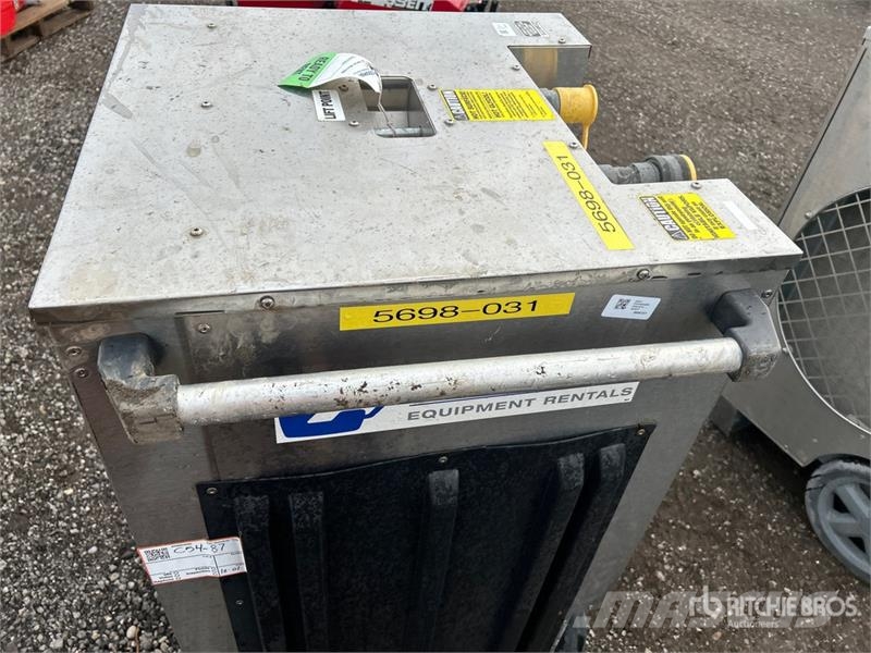 Quest HFC200 PRO 200000 BTU Space Heater Ogrevalna in odtajevalna oprema