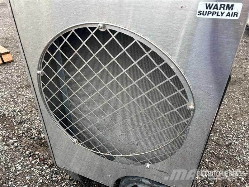 Quest HFC200 PRO 200000 BTU Space Heater Ogrevalna in odtajevalna oprema