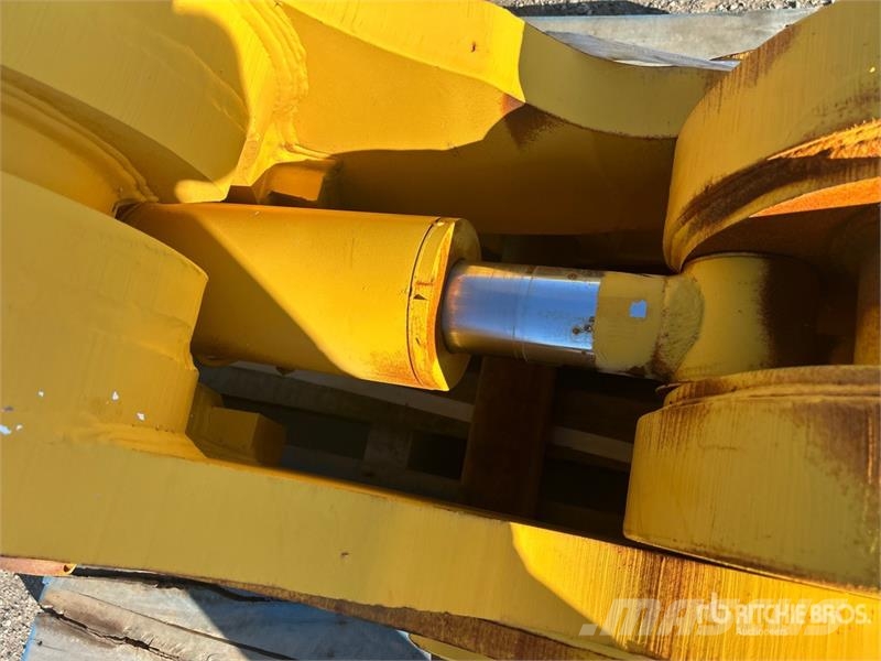  Quick Coupler - Fits Cat 350 (Unused) Conectores rápidos