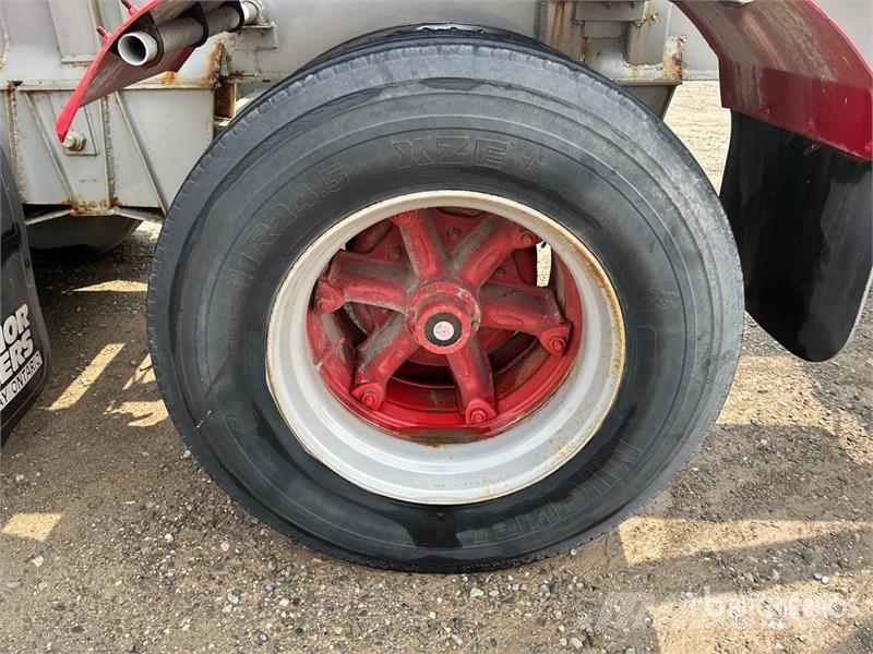 Raglan 38 ft Tri/A Belly Dump Trailer Bañera