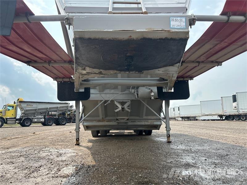 Raglan 38 ft Tri/A Belly Dump Trailer Bañera