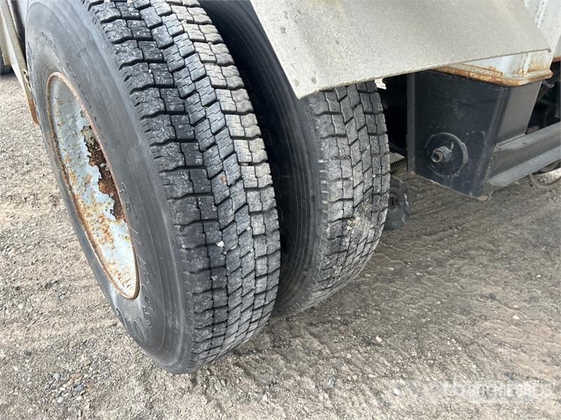 Raglan 47 ft Quad/A Belly Dump Trailer Bañera