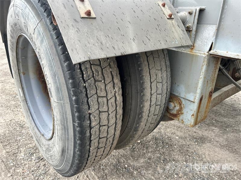 Raglan 47 ft Quad/A Belly Dump Trailer Bañera