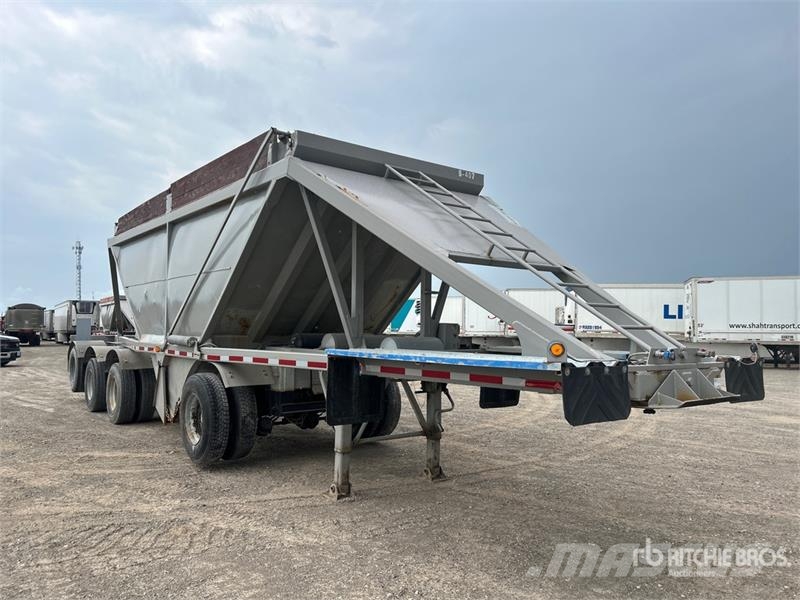Raglan 47 ft Quad/A Belly Dump Trailer Bañera