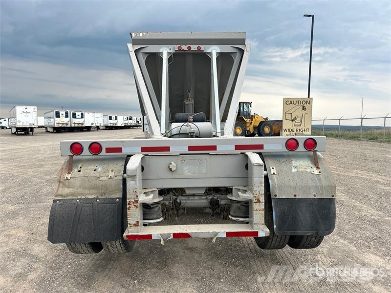 Raglan 47 ft Quad/A Belly Dump Trailer Bañera