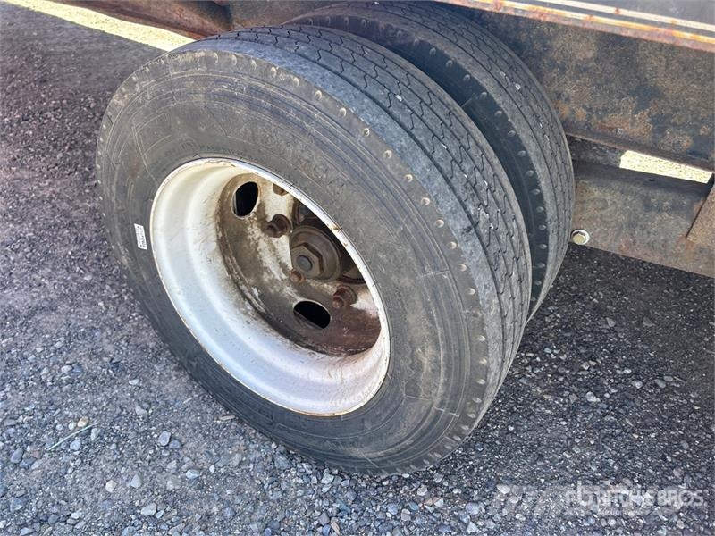 Rainbow 24 ft T/A Gooseneck Equipment Trailer Autotreilerid