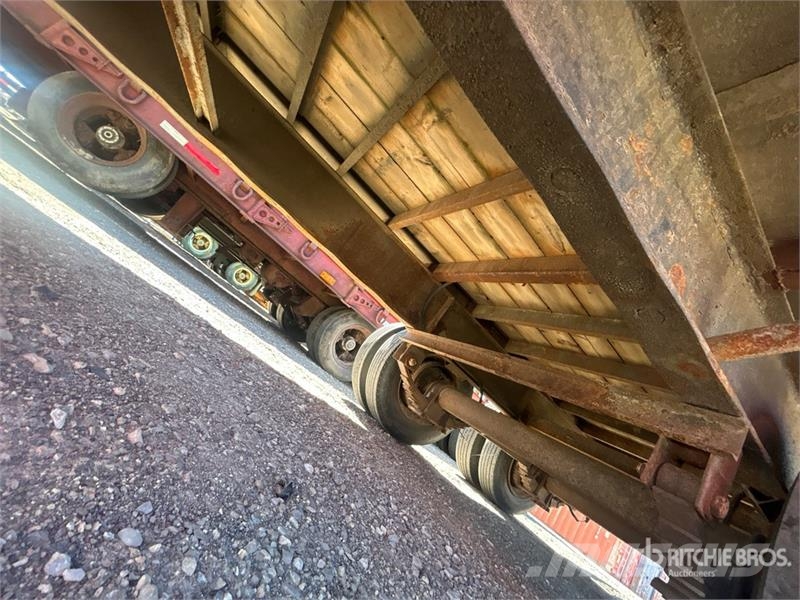 Rainbow 24 ft T/A Gooseneck Equipment Trailer Autotreilerid