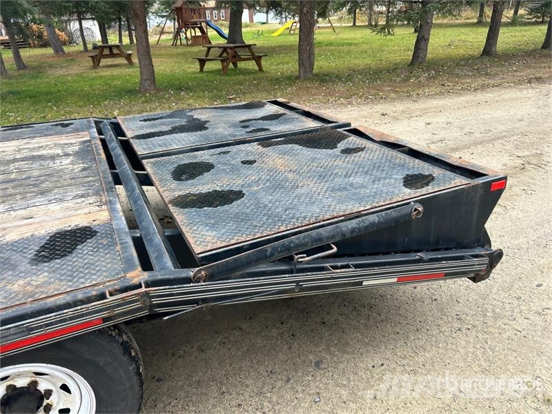 Rainbow 25 ft Tri/A Gooseneck Equipment Trailer مقطورات مركبات نقل