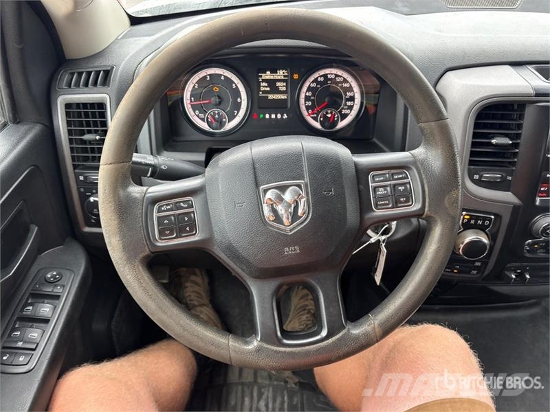 RAM 1500 Otros