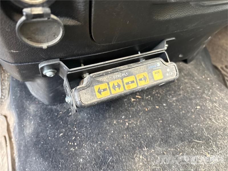 RAM 1500 기타