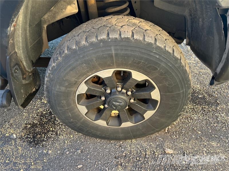 RAM 2500 4x4 Crew Cab Pickup Drugi