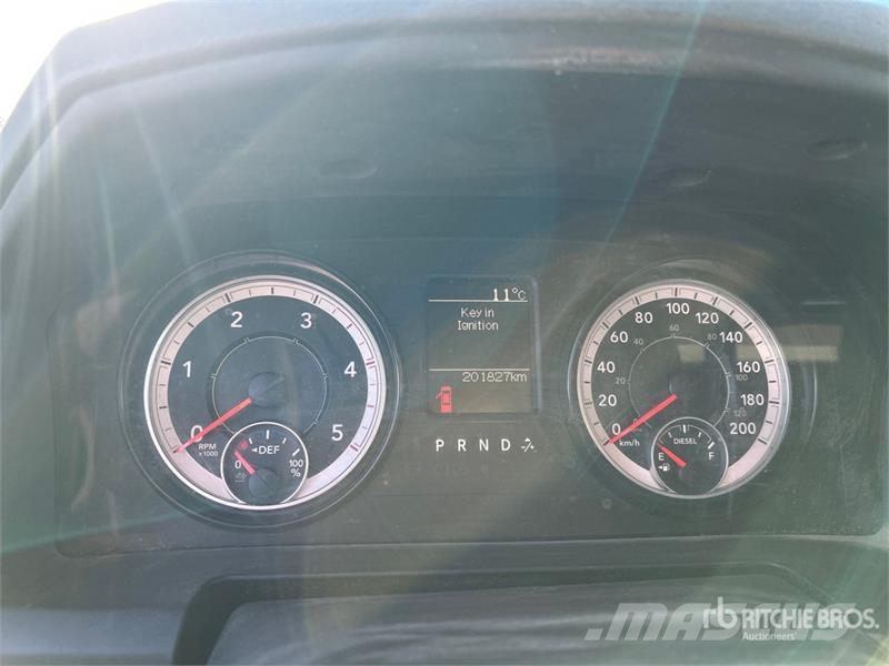 RAM 2500 4x4 Crew Cab Pickup Otras furgonetas