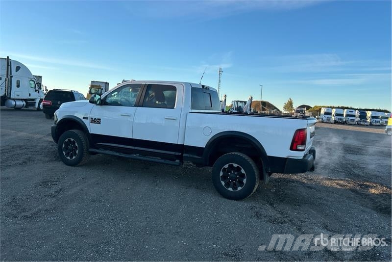 RAM 2500 Power Wagon 4x4 Crew Cab Pickup Ostalo