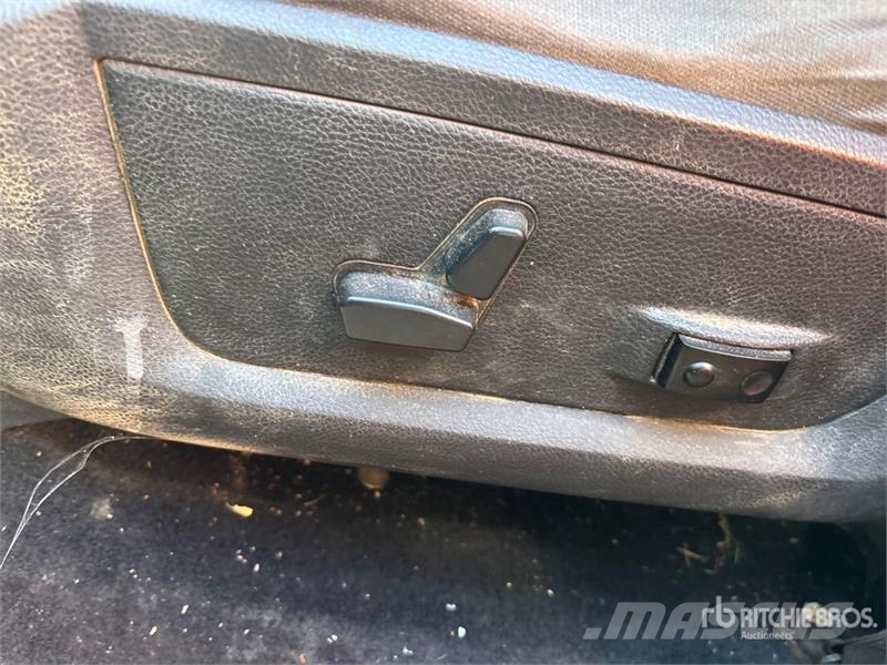 RAM 2500 SLT 4x4 Crew Cab Pickup Other