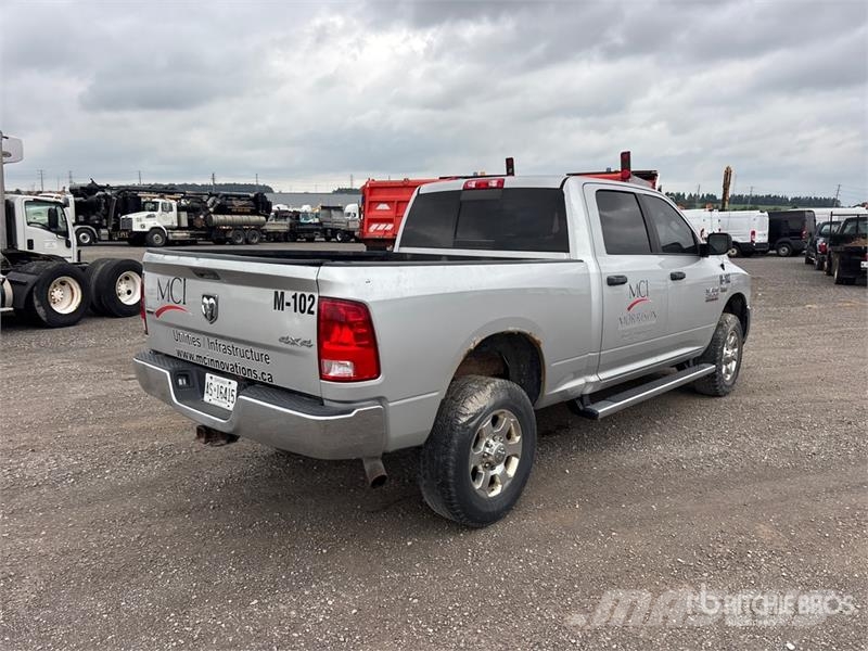 RAM 2500 SLT 4x4 Crew Cab Pickup 其他