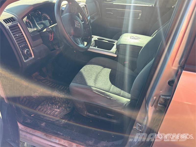 RAM 2500 SLT 4x4 Crew Cab Pickup Other