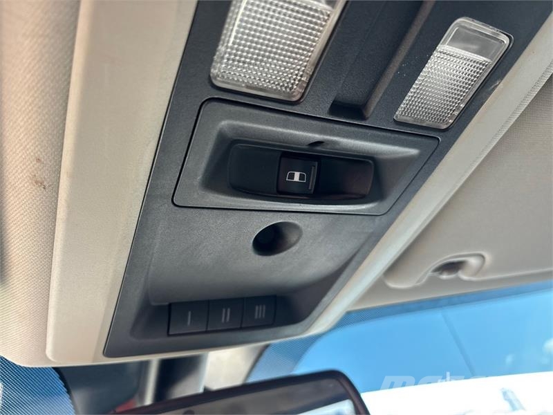 RAM 2500 SLT 4x4 Crew Cab Pickup Other