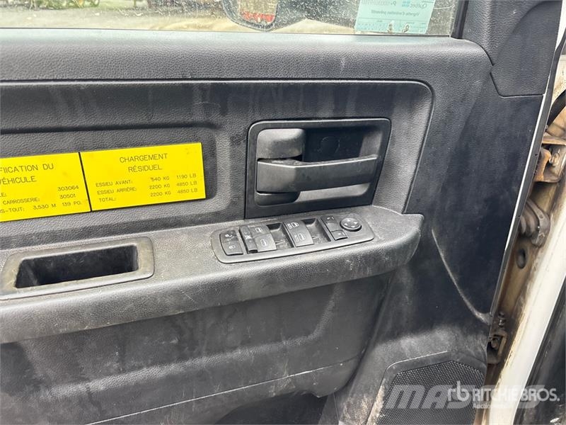 RAM 5500 Ldv/dropside