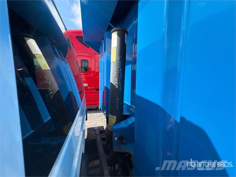 RAM 5500 4x2 Dump Truck Billenő teherautók
