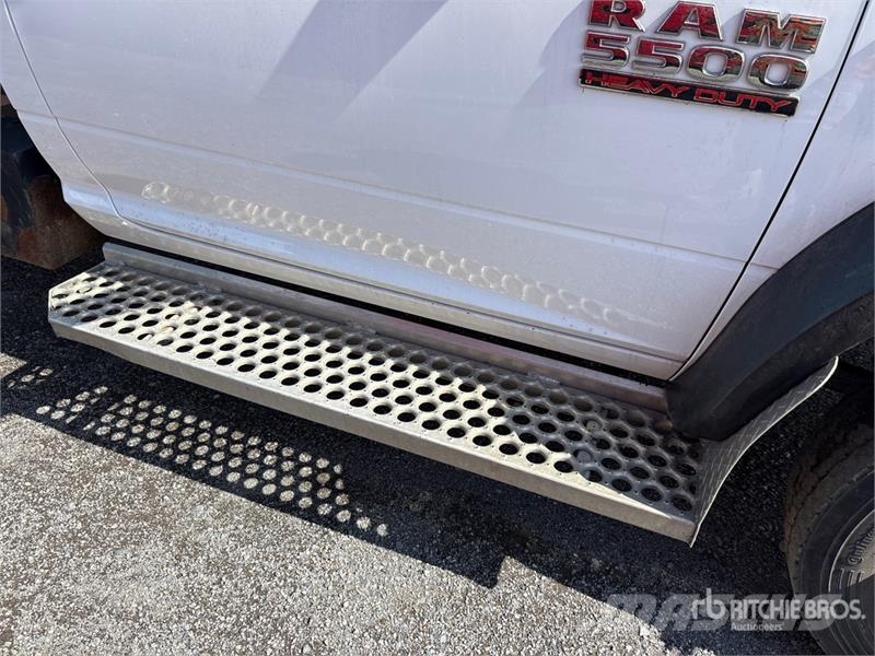 RAM 5500 4x2 Dump Truck Billenő teherautók