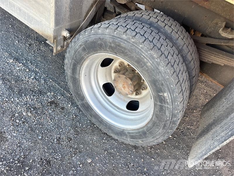 RAM 5500 4x4 Crew Cab Snow Plow Truck Komunalna vozila za opštu namenu