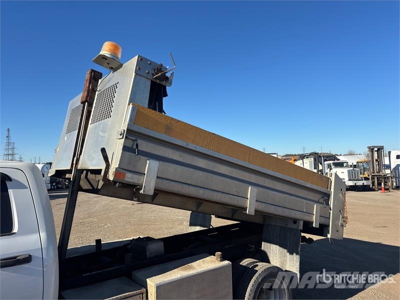 RAM 5500 4x4 Crew Cab Snow Plow Truck Komunalna vozila za opštu namenu