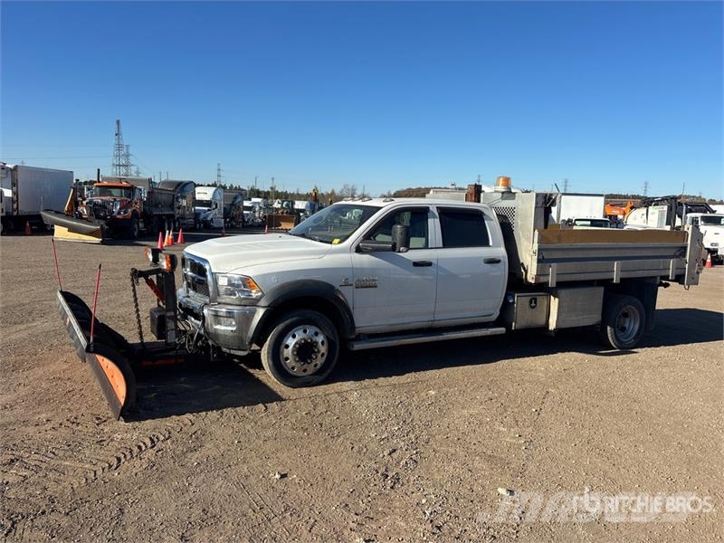 RAM 5500 4x4 Crew Cab Snow Plow Truck Komunalna vozila za opštu namenu