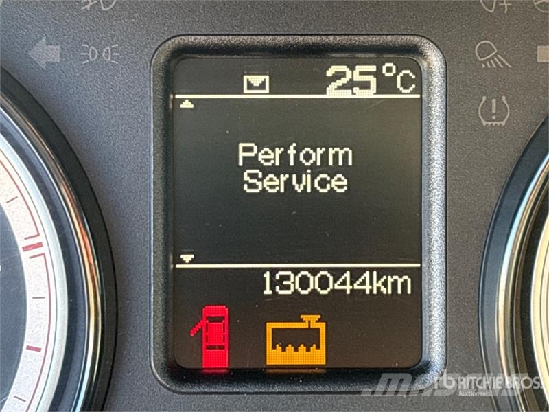 RAM 5500 4x4 Crew Cab Snow Plow Truck Komunalna vozila za opštu namenu
