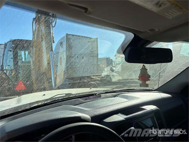 RAM 5500 4x4 Crew Cab Snow Plow Truck Komunalna vozila za opštu namenu