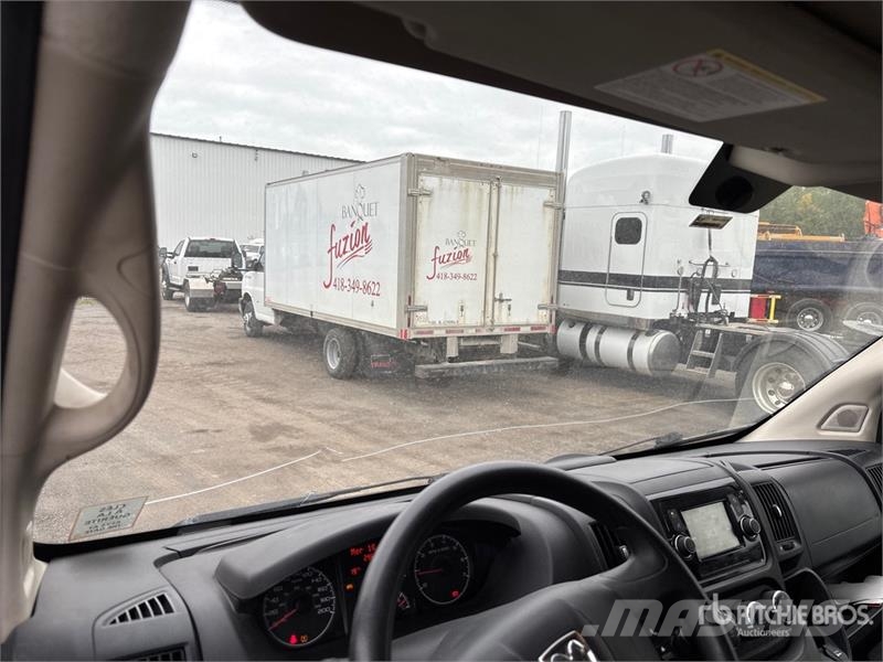 RAM Promaster 2500 Cargo Van Panel vans