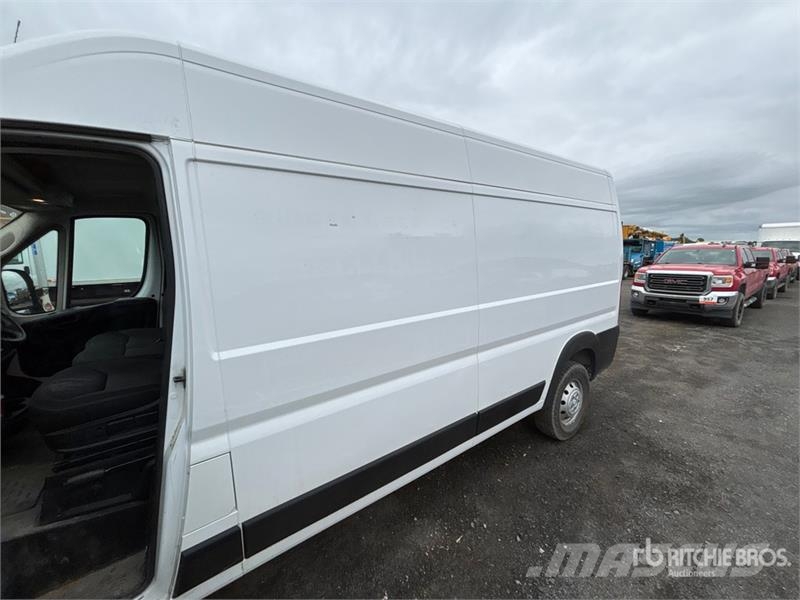 RAM Promaster 2500 Cargo Van Panel vans