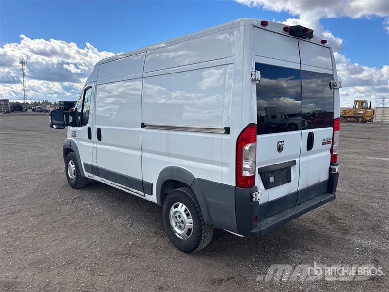 RAM Promaster 2500 Cargo Van Изотермический фургон