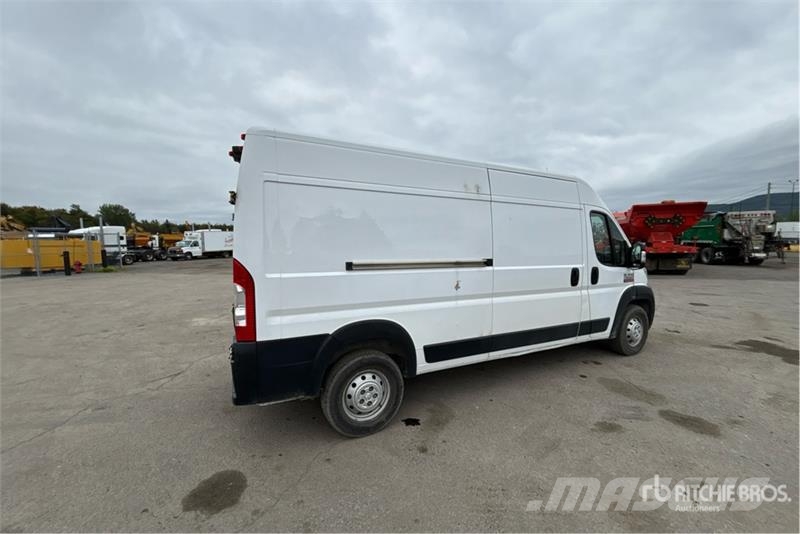 RAM Promaster 2500 Cargo Van Panel vans